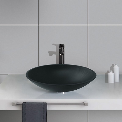 O dissipador redondo preto dado forma oval da embarcação coloriu o vidro moderado Matt Countertop ácido