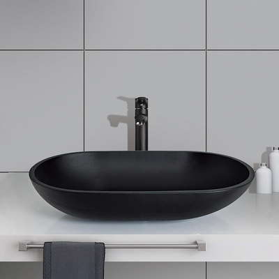 Revestimento dado forma oval preto da oxidação do banheiro do dissipador da embarcação anti