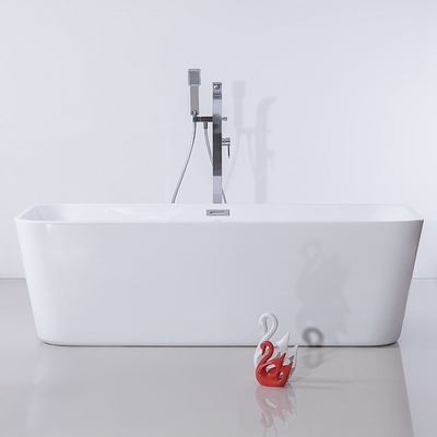 Elegante banho de imersão retangular acrílico com resíduos da banheira incluídos